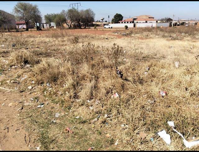 LAND FOR SALE IN BRAAMFISCHERVILLE